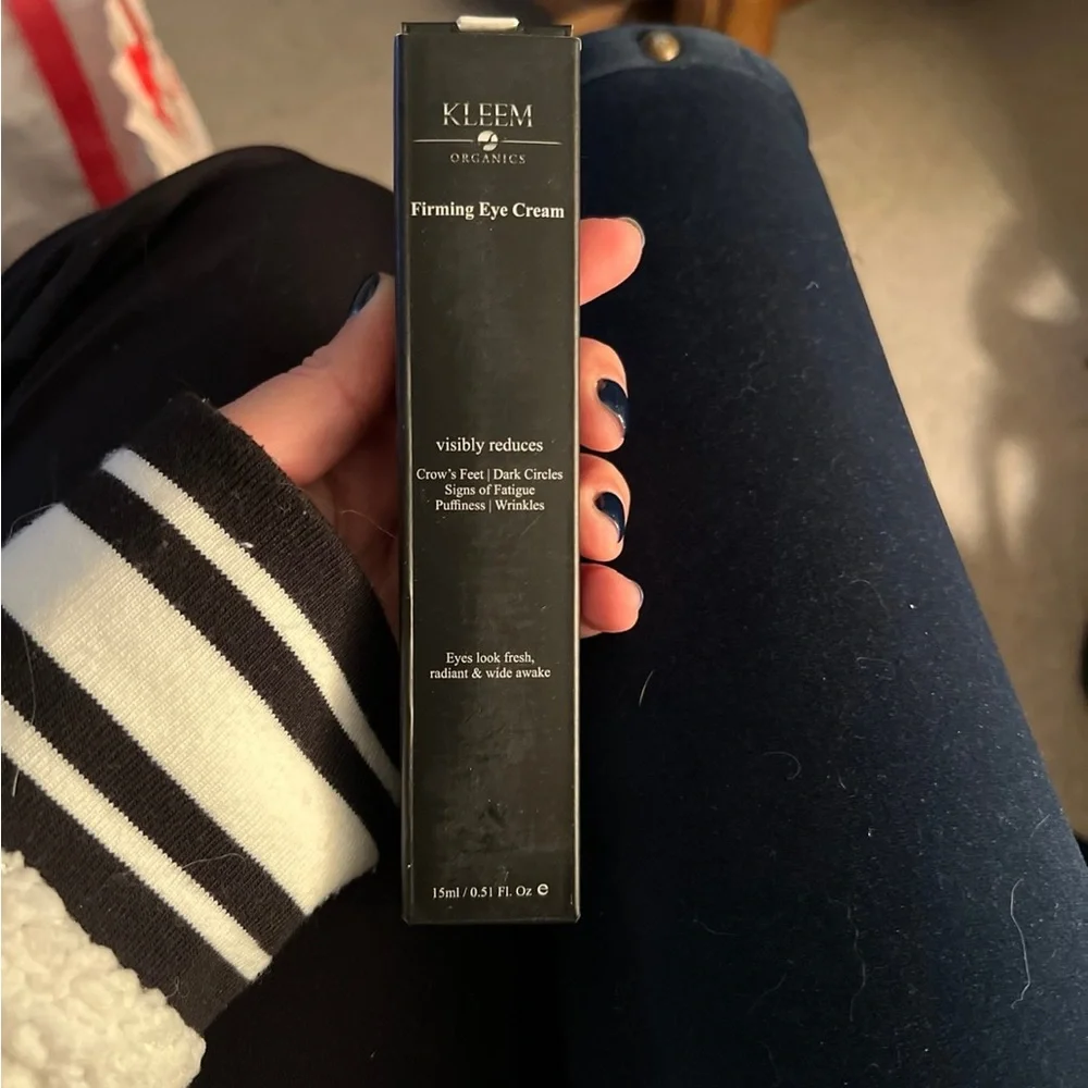 Kleem Organics Firming Eye Cream - Picture 2 of 3